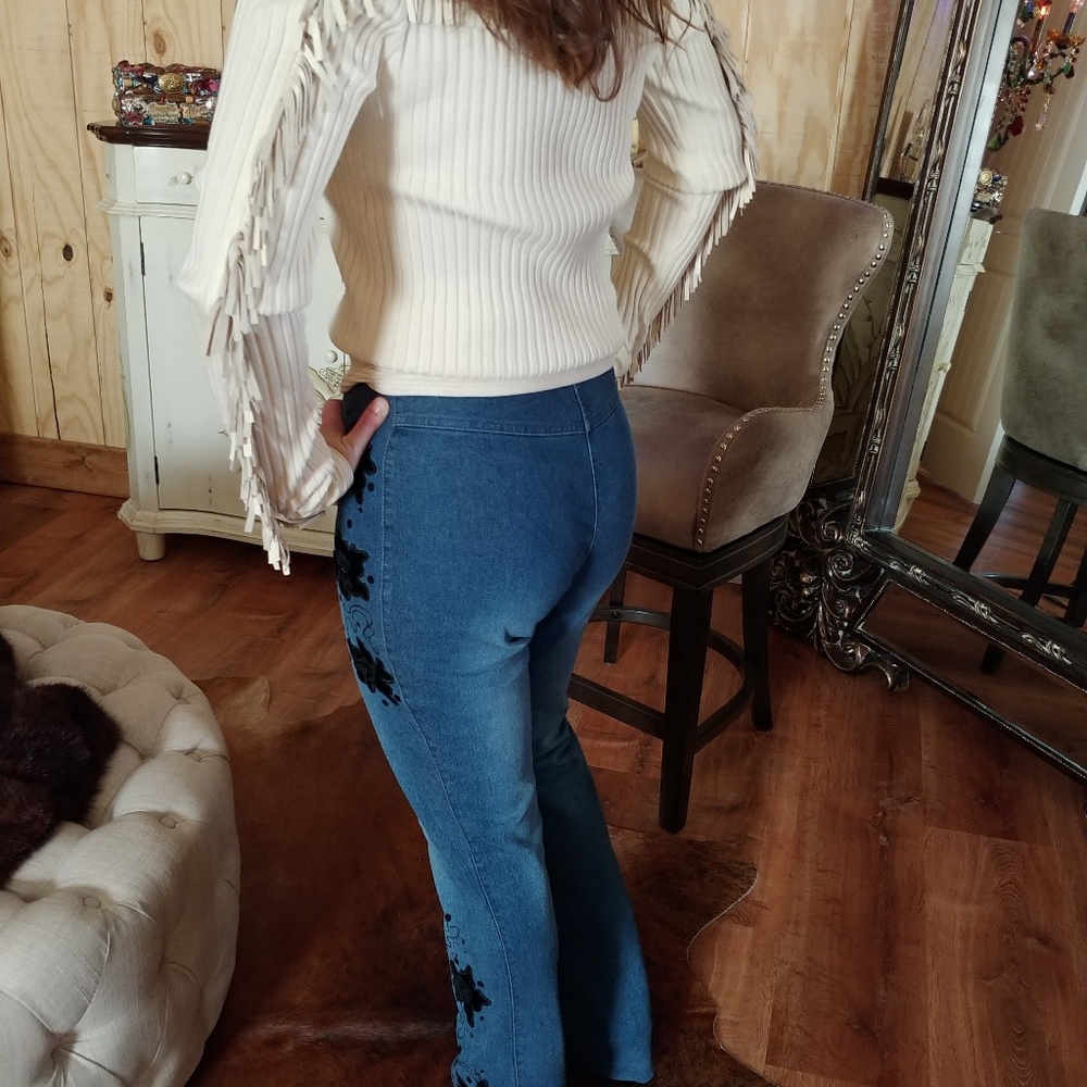 Cache Jeans - Picture 5 of 6